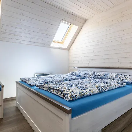 Holiday home Vinny Sklep U Ilciku Mutenice